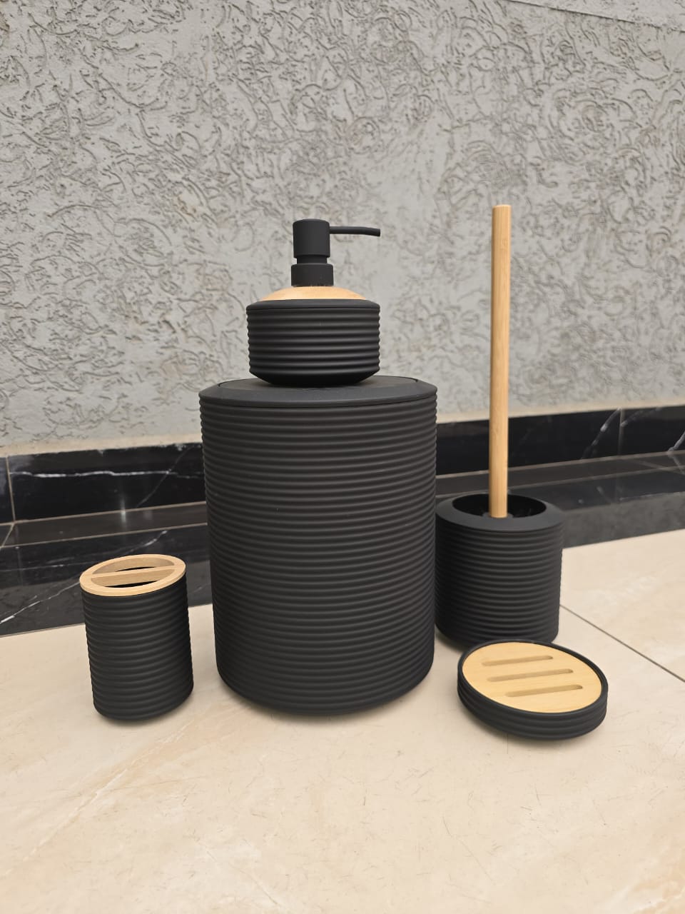 Bathroom Accessories Set