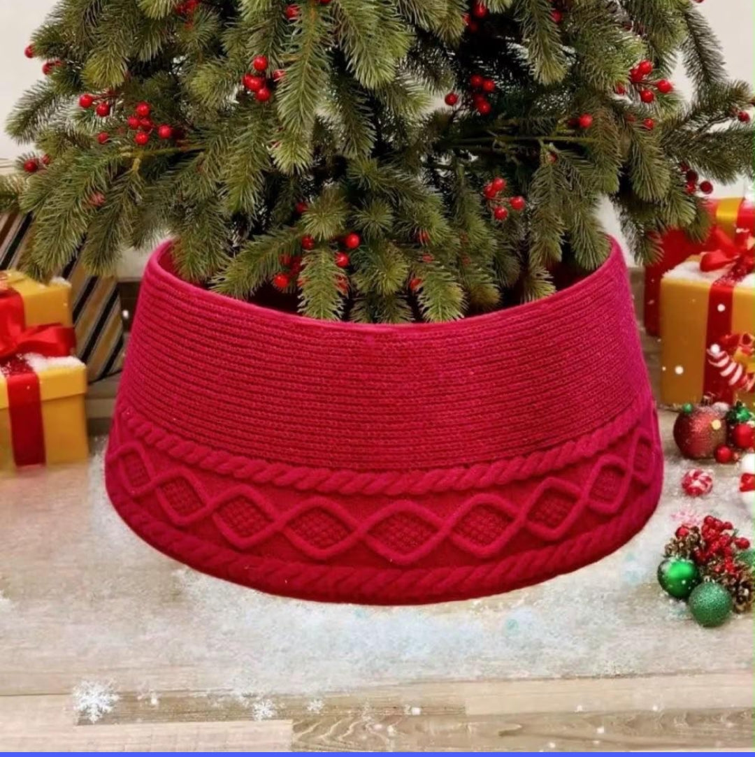 71cm Knitted Christmas Tree Skirt with Cable Knit Pattern