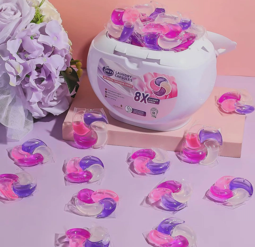 4 in 1 gel laundry pods in a 720g pack with pre measured detergent capsules for convenient everyday laundry care.