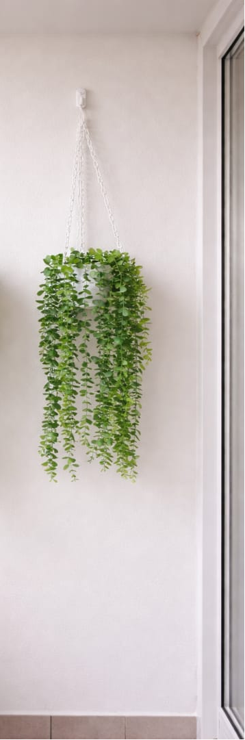 Hanging Artificial Vines With Plastic Vase