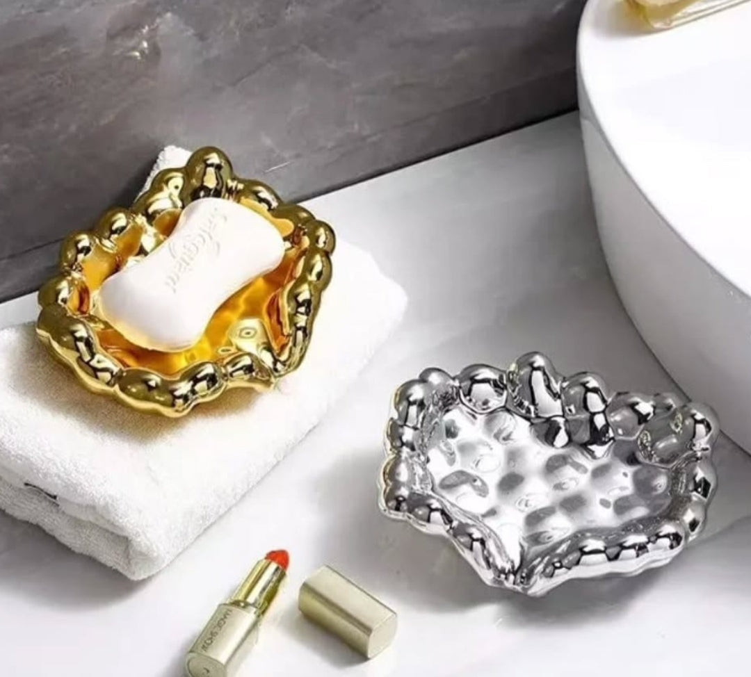 Gemelli Collections Quick Drain Soap Dish Storage Tray in Gold or Silver, countertop organiser for soap, sponges and washbasin accessories with drainage design.