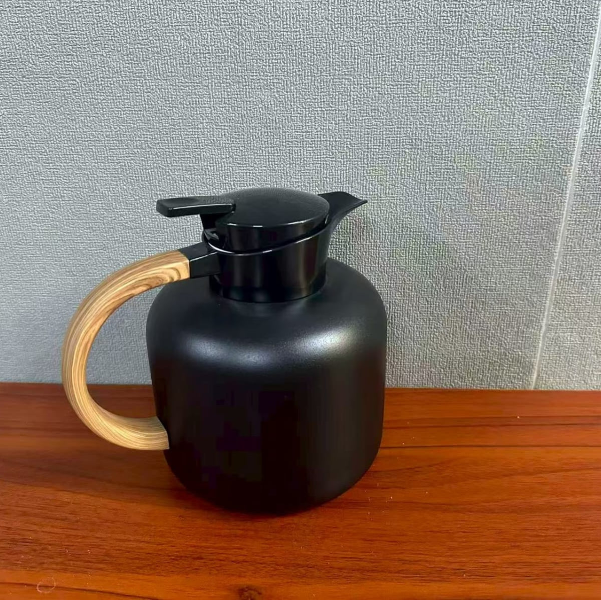 2L Unbreakable Thermal Flask
