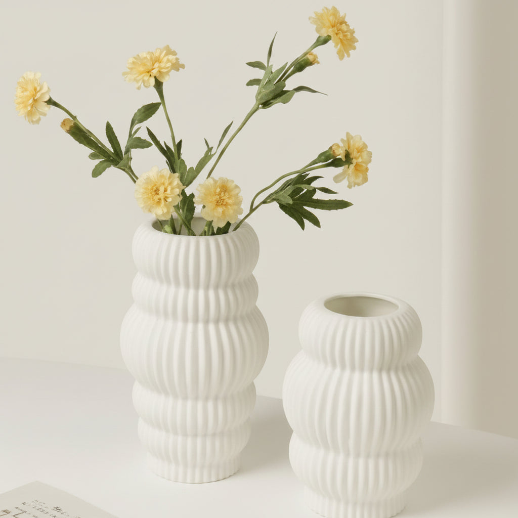 2-piece ceramic vase set with coordinating sizes for displaying flowers pampas grass and decorative arrangements in home and office spaces