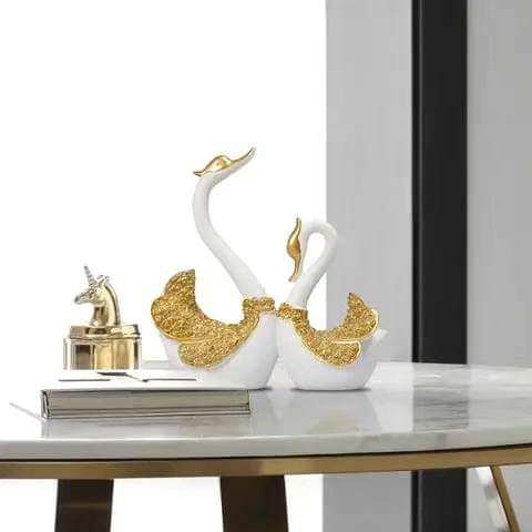 Creative Swan Couple Decor