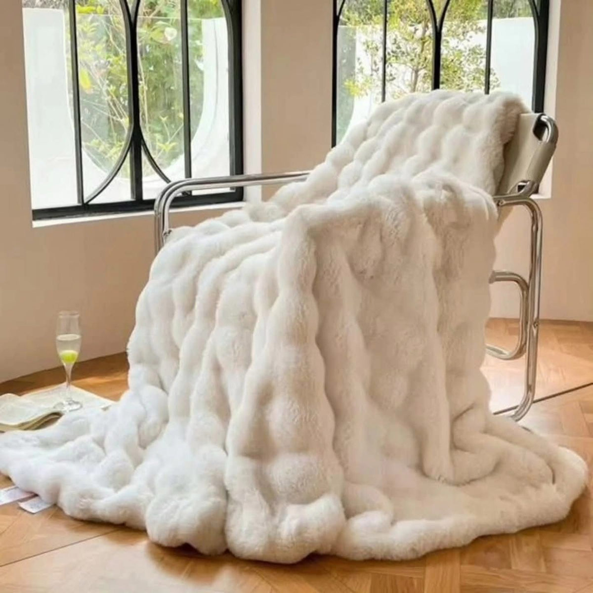 Bubble Winter Throw Blanket