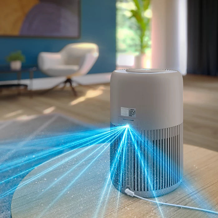 Philips PureProtect Mini 900 Series AC0921/14 air purifier with NanoProtect HEPA filtration, AeraSense air quality monitoring, and ultra-quiet operation for bedrooms and small spaces.