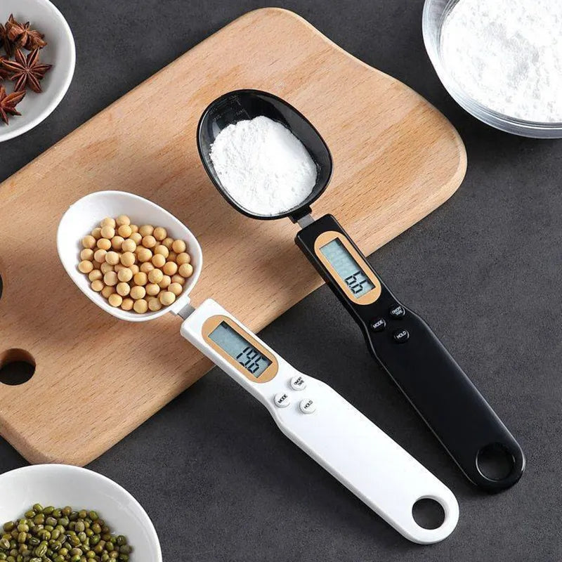 Electronic digital weighing spoon