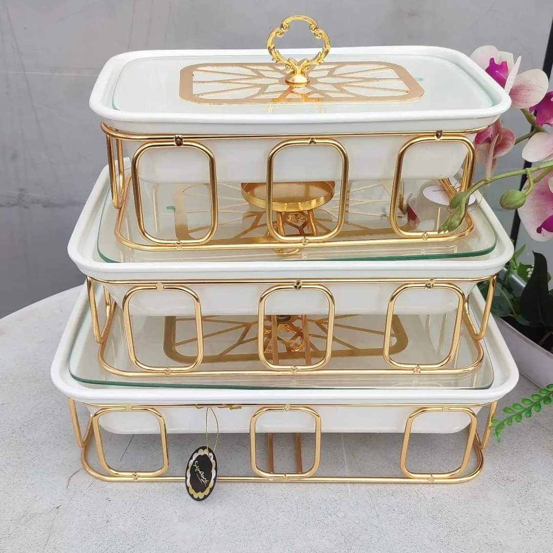 Elegant  3pcs food warmers with a golden stand