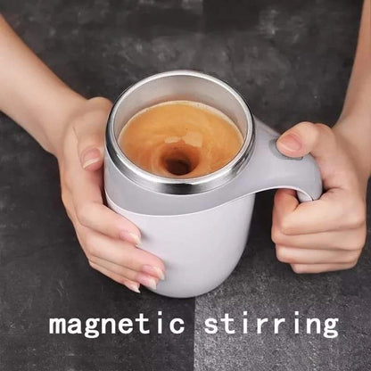 Self stirring cup