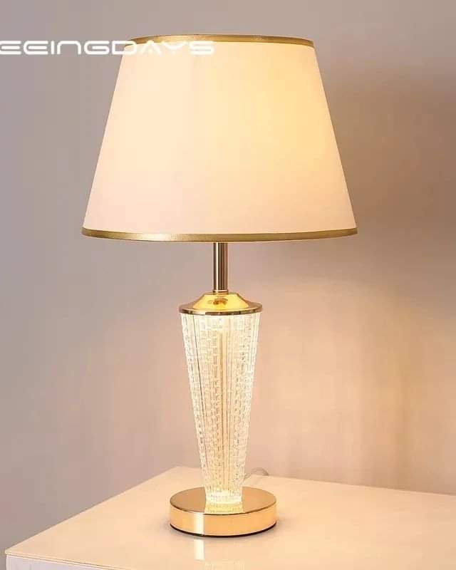 Light luxury European style romantic bedside lamp