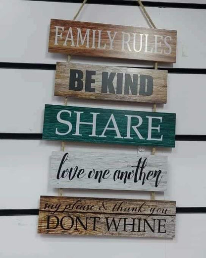 Assorted wooden home and bathroom decor plaques