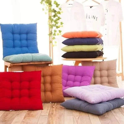 Dining chair/Lean Back Pillows