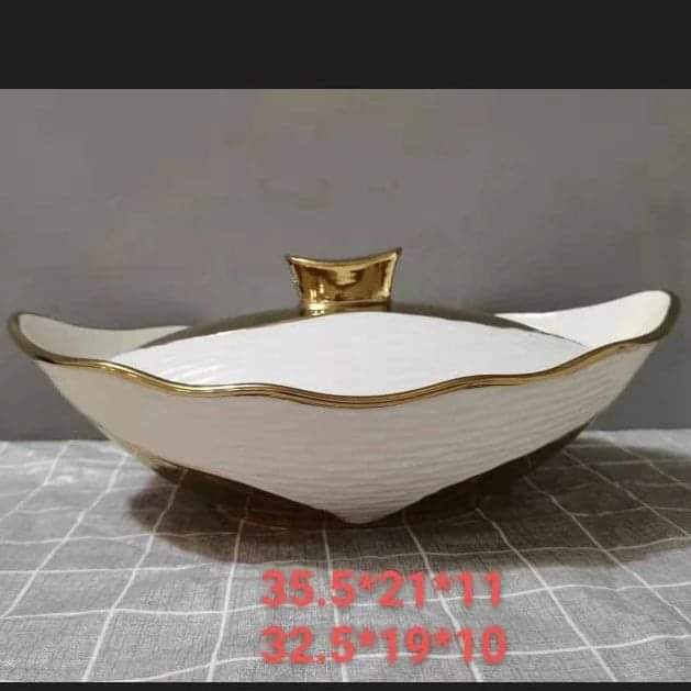Ceramic Boat shaped serving bowls gold ring