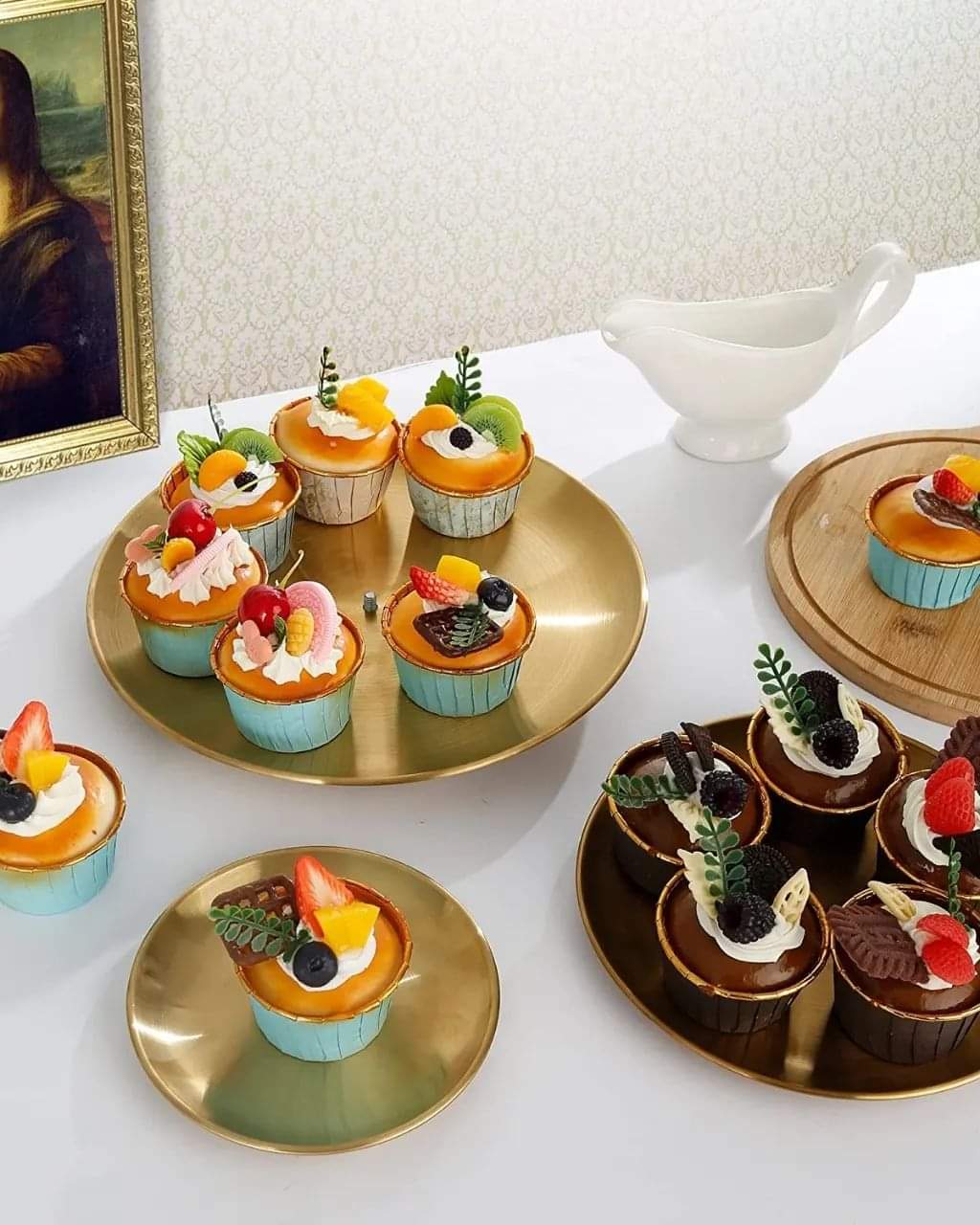 Cake/ Cupcakes/ Candle Holder