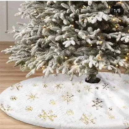White Christmas Tree Skirt/Carpet