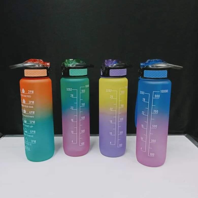 1Litre Motivational water bottle with straw