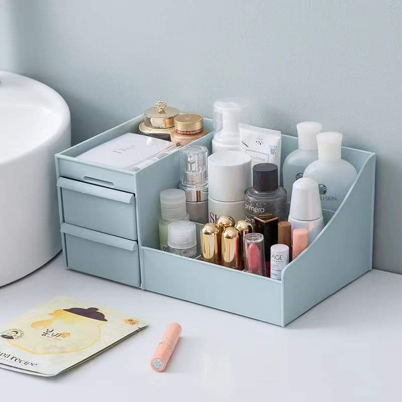 Makeup organizer