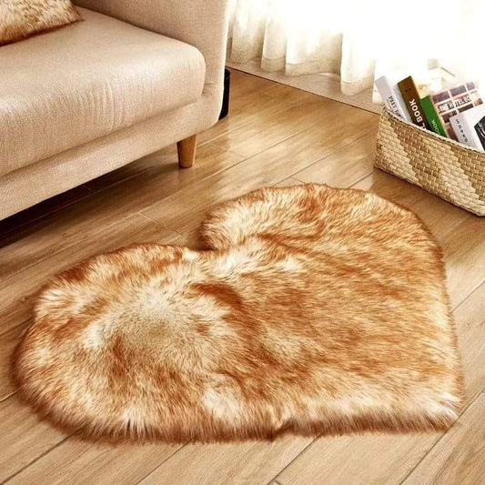 60cm Love heart faux fur
Rug