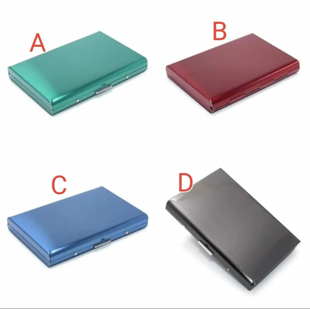 Card Holder with 6 Compartments