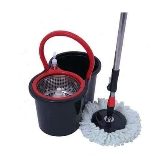 Spin mop bucket
