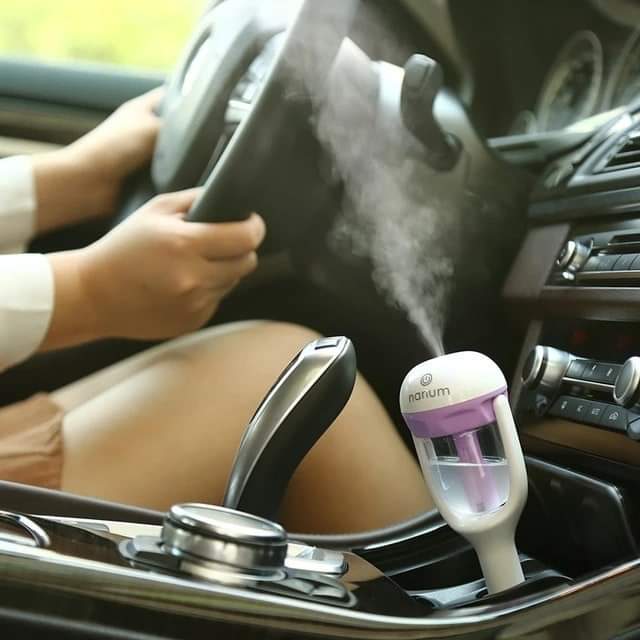 USB Portable Mini Car Air Humidifier And Aromatherapy Essential Oil Car Diffuser